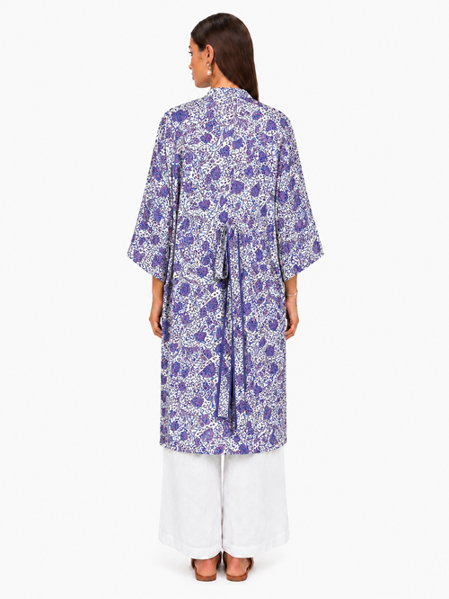 Kimono Satin Améthyste – Élégance Bohème de Bali